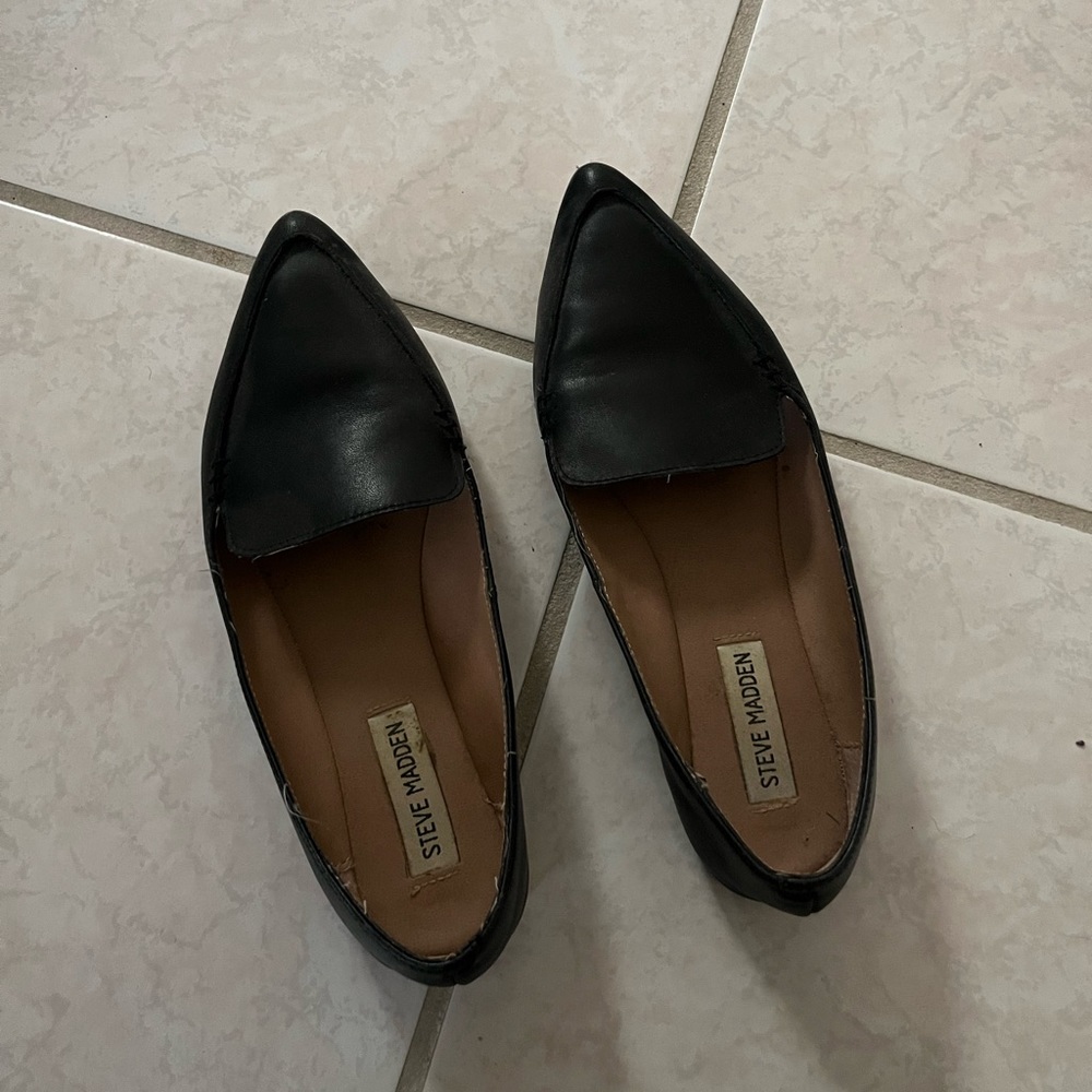 Black Steven madden flats